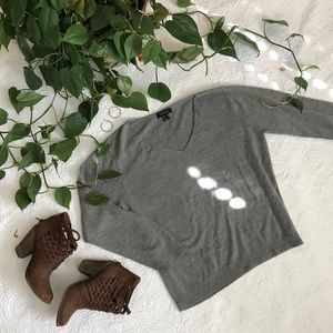 Atmosphere grey sweater